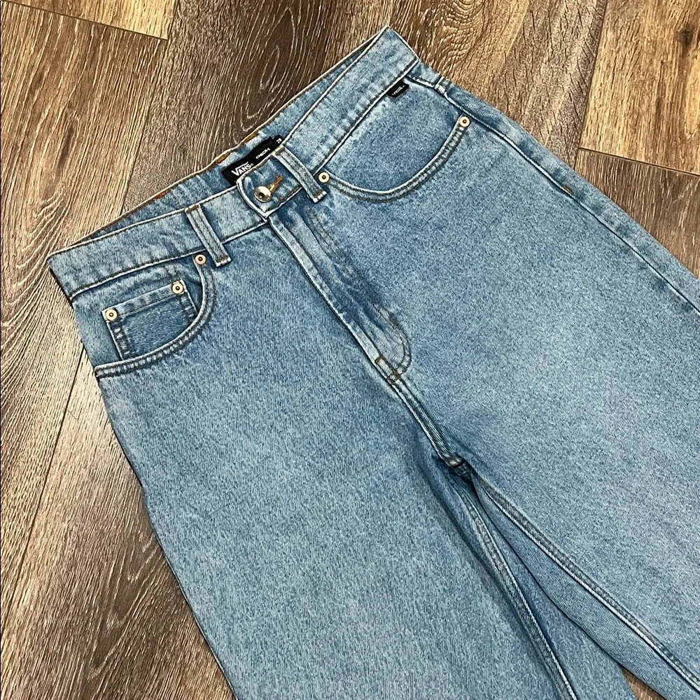 VANS Check-5 Baggy Denim Pants Color: Stonewash Blue